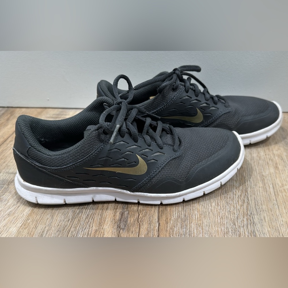 Nike Black and Gold Athletic Shoes